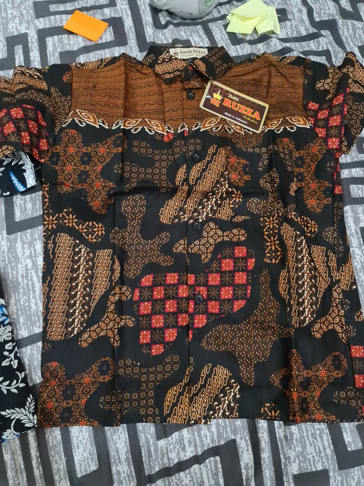 Ruzza Batik Anak Ukuran 0-15 Tahun Kemeja Motif Sekar Jagad Sogan Coklat Baju Laki-laki