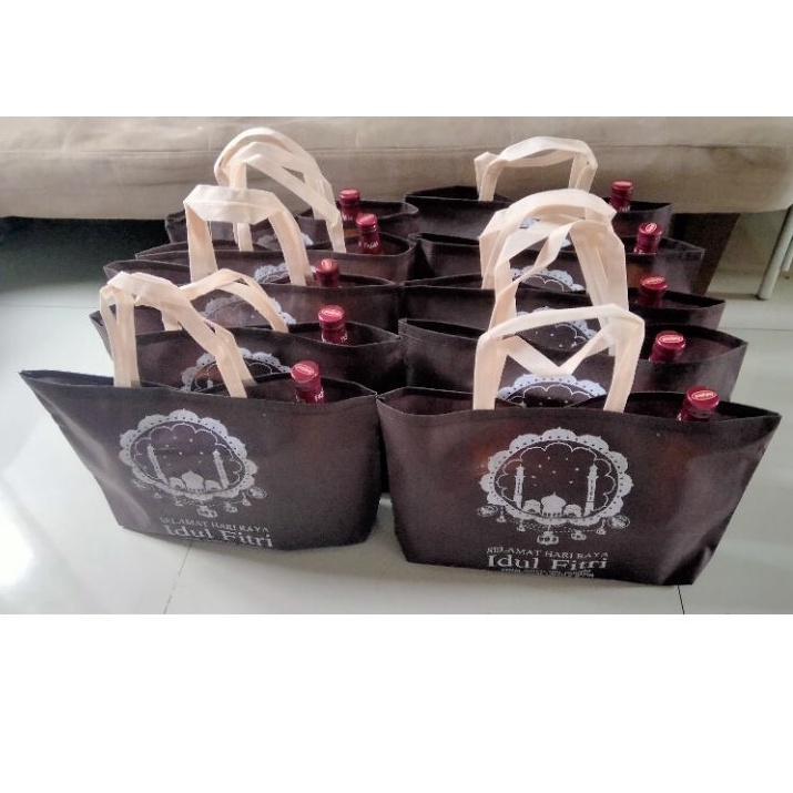 

tas parsel lebaran idul fitri 40x30cm