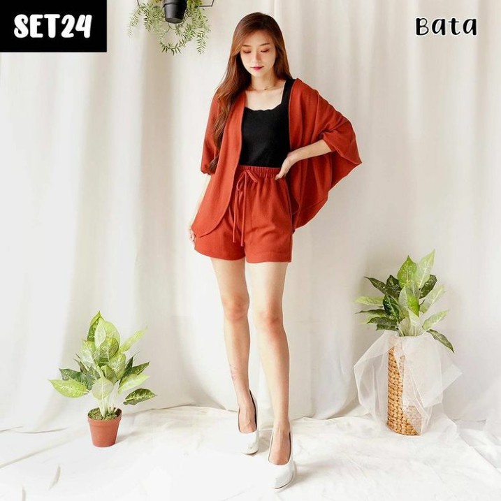 Setelan Outer/Cardigan Knit Celana Pendek Wanita Polos