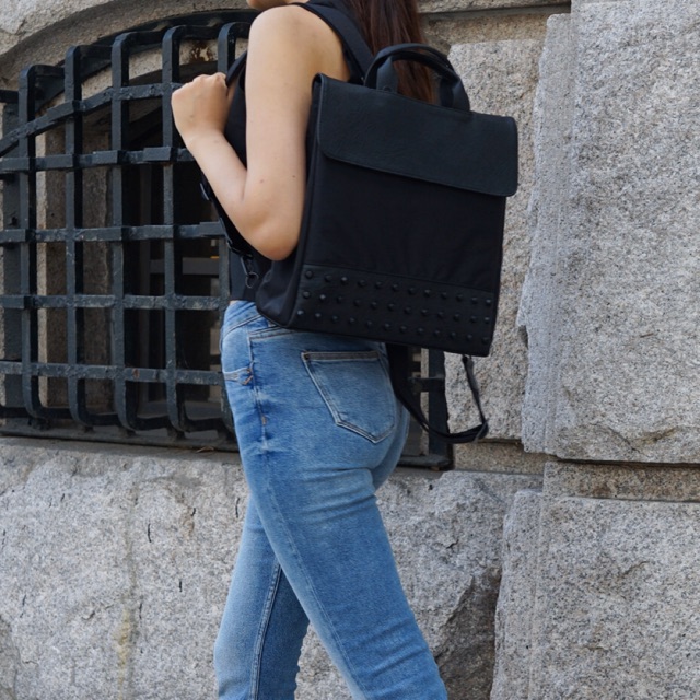 Kwani Stud Backpack Medium Black