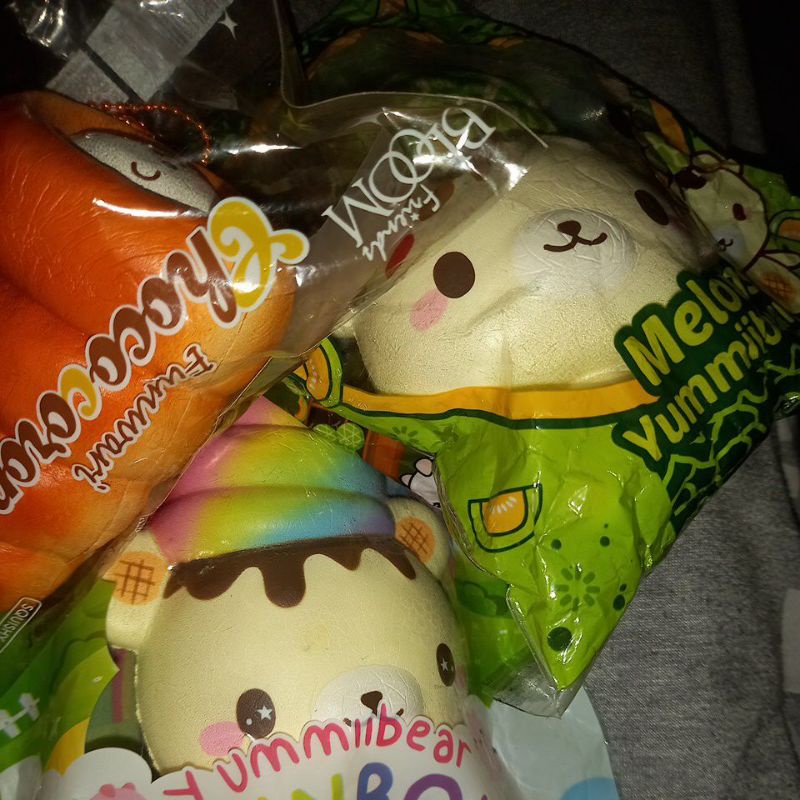 preloved sales squishy , ibloom chococoorone , yumiibear mascot  , FREE SQUISHY , baca deskripsi