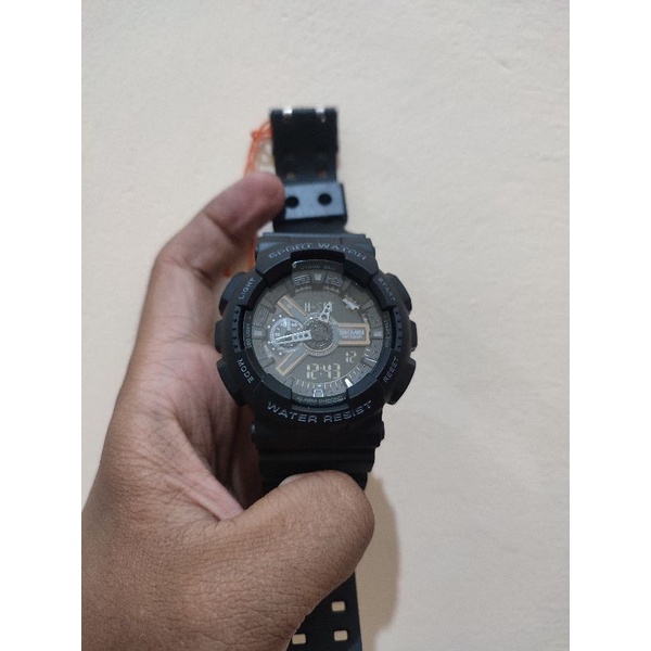 Jam Tangan Analog-Digital