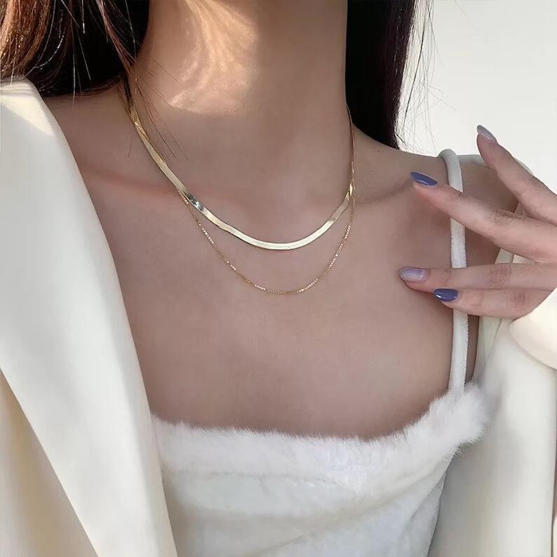 Kalung Model Double Layer Warna Emas Untuk Wanita