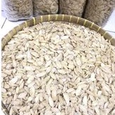 

kacang kenari kupas