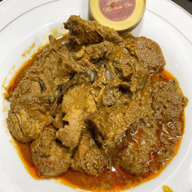 

rendang madam tho