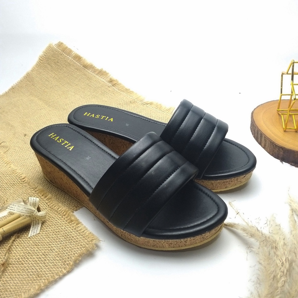 SANDAL WANITA WEDGES HEELS 5 CM - LUNA