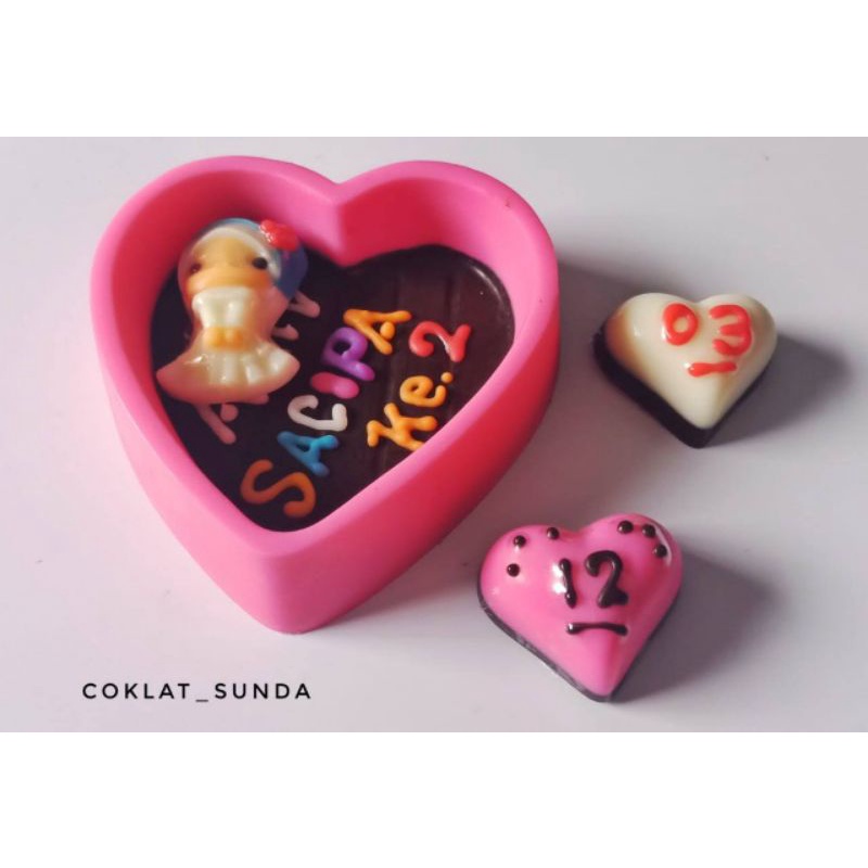 

kado spesial coklat love
