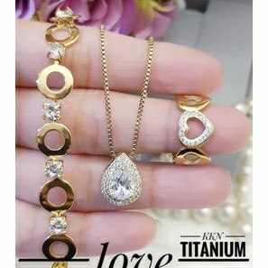 Set Perhiasan Wanita Titanium 012