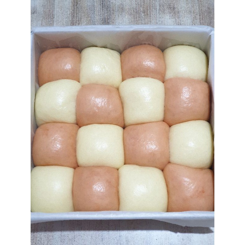 

TieDye Japanese Milk Bun / Bread / Buns / Roti Kasur Pertama Di Jakarta