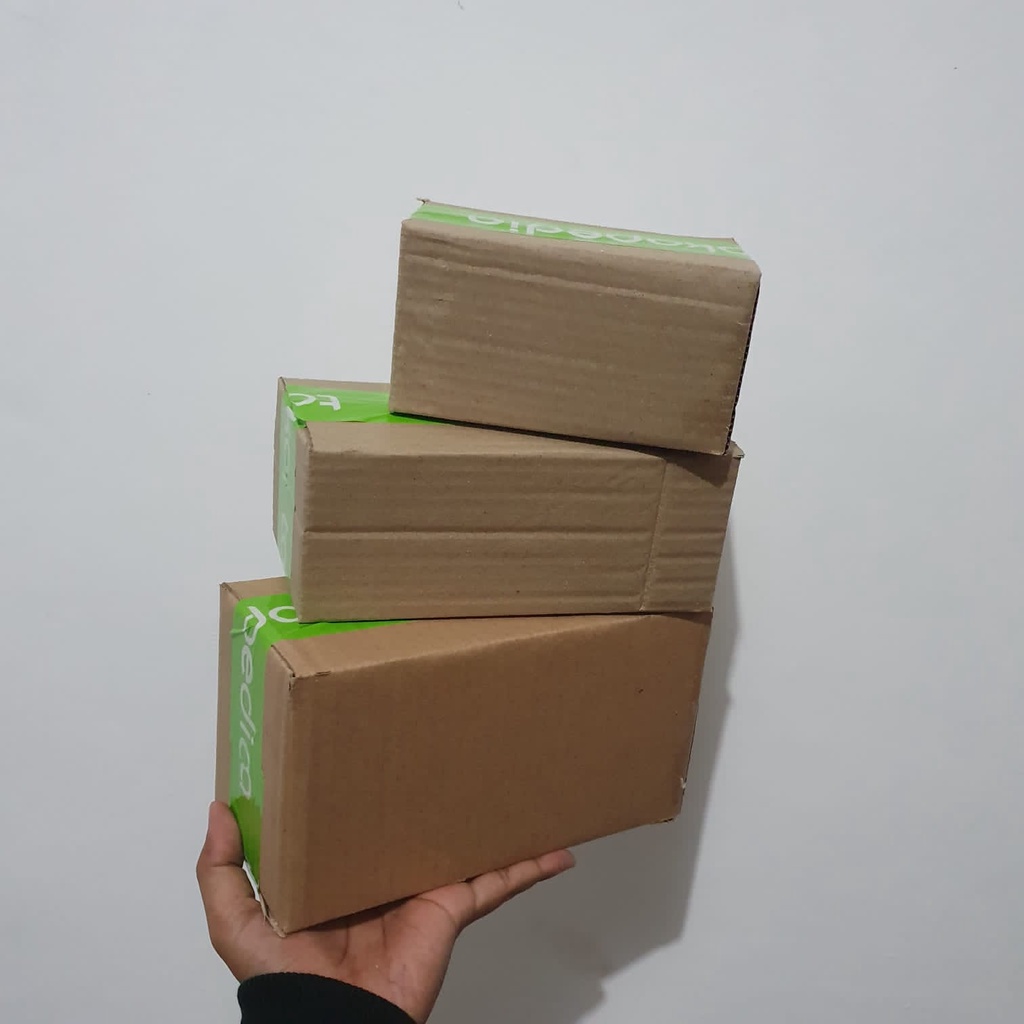 

TERMURAH KARDUS PACKING COKLAT POLOS / BOX KARDUS 15×8×8 20×10×8 22×10×12