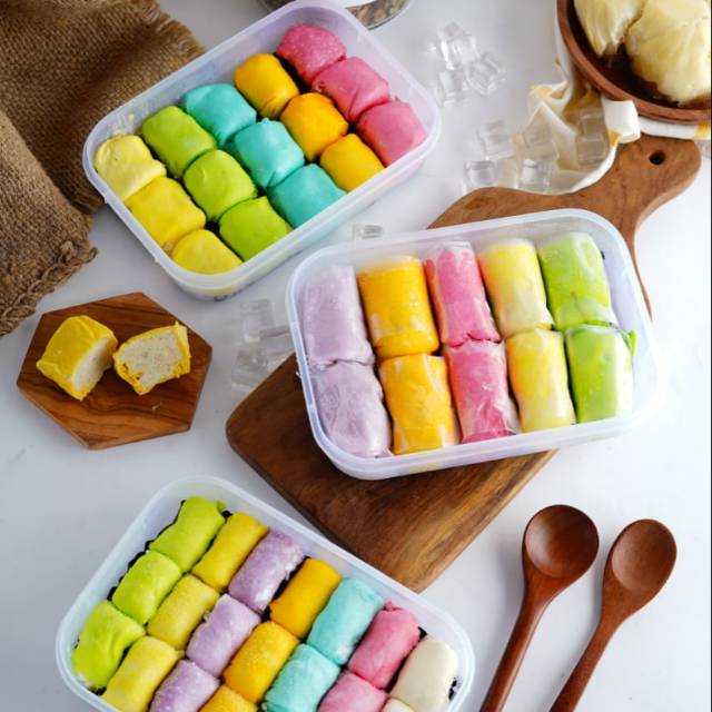 

Pancake Rainbow isi Durian