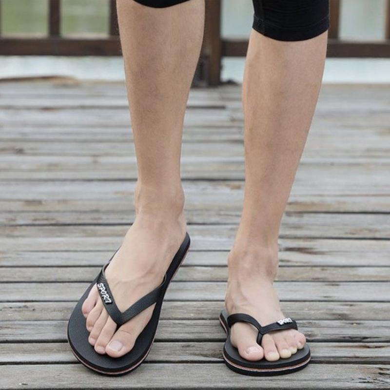 mens fashion flip flops