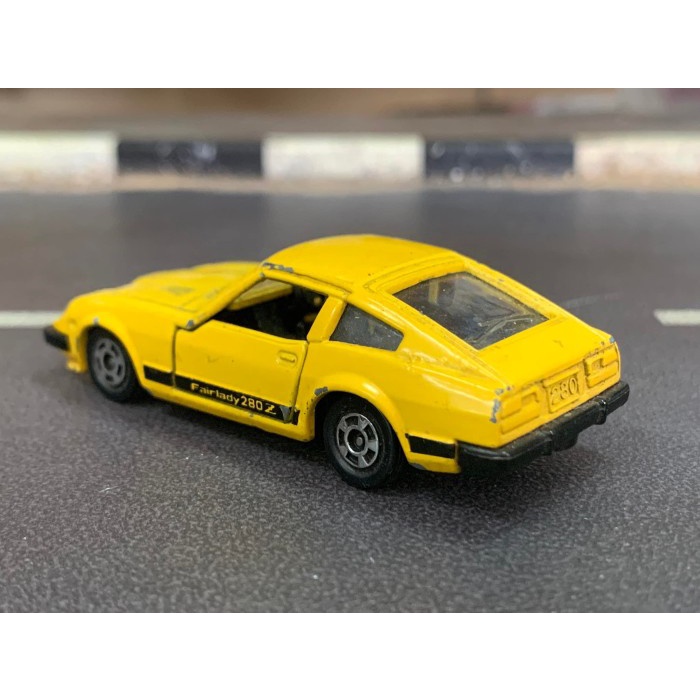 Vintage Tomica 15 Nissan Fairlady 280Z-T Made in Japan No Box