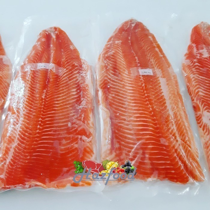 

SALMON FILLET SKIN ON NORWAY BERAT +/- 1.5 KILO (1 lonjor)