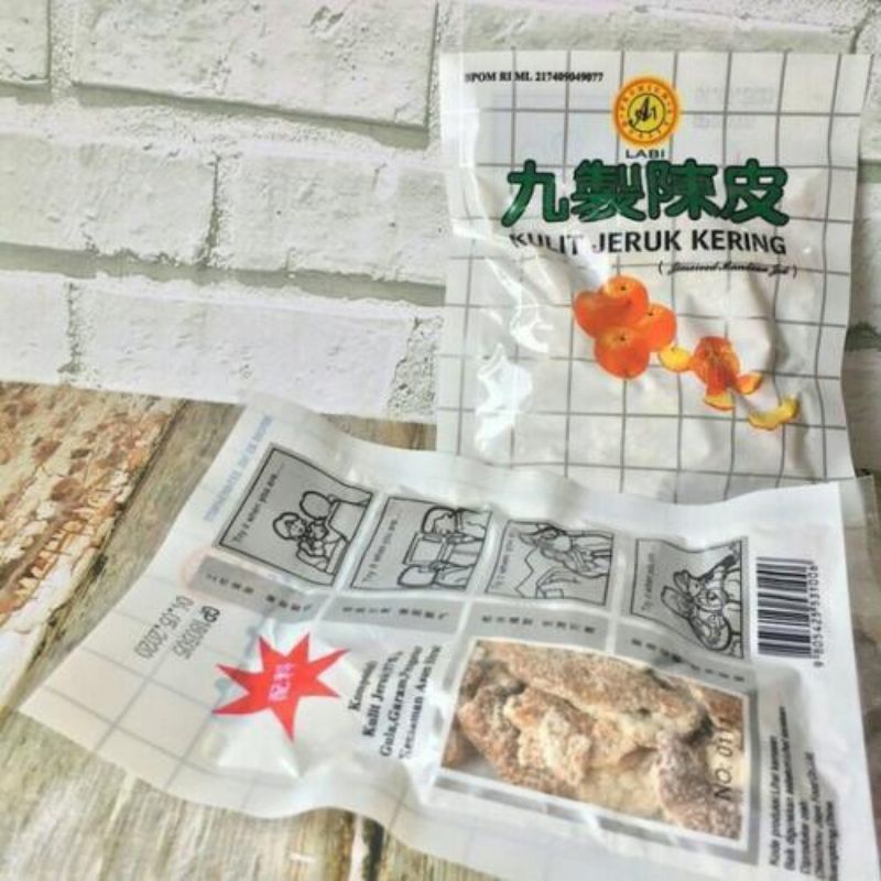 

kulit jeruk kering / manisan jeruk / asinan jeruk / labi kulit jeruk kering 25 gram