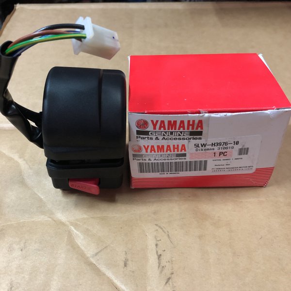 SAKLAR KANAN NOUVO LAMA 5LW-H3976-10 SAKLAR KANAN NOUVO ORIGINAL