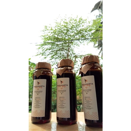 

Madu Murni Asli Nektar Ketiak Dahan Pohon Akasia (ACACIA CRASIACARPA) 320gr
