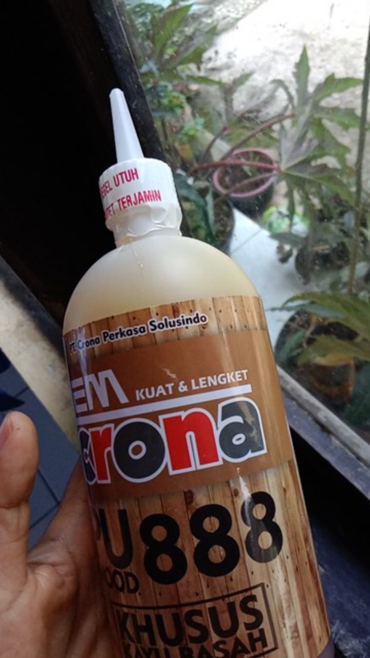 Crona Lem Pu Wood 888