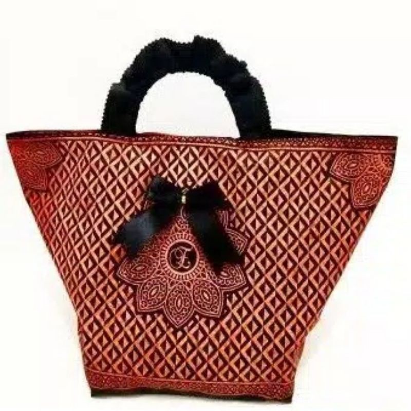 Tas hajatan batik mewah