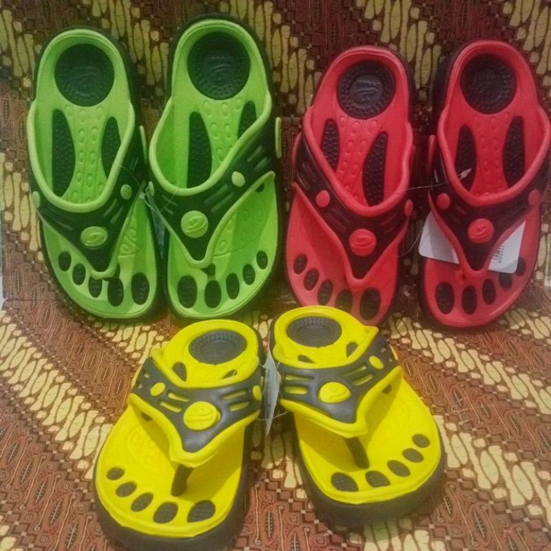 sandal plastik anak2 size 30 s/d 35