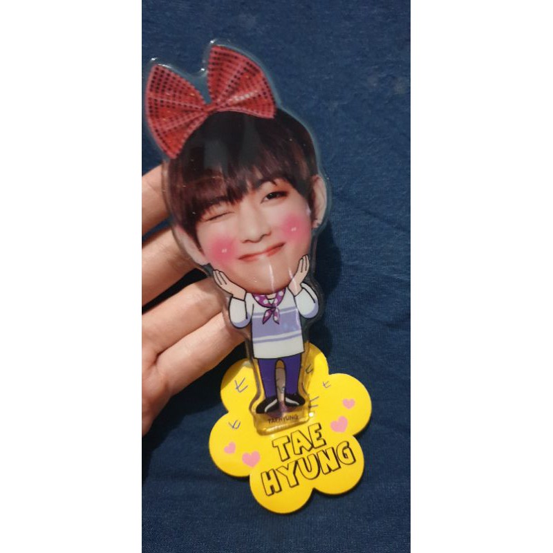 STANDING DOLL TAEHYUNG (V BTS)