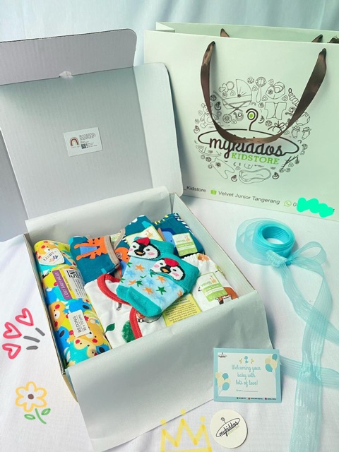 Paket Kado bayi/Hampers Bayi/Gift set bayi/ kado melahirkan