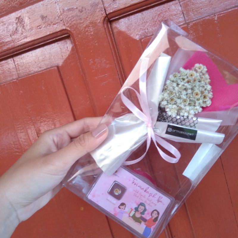 

giftbox mini gold in mika