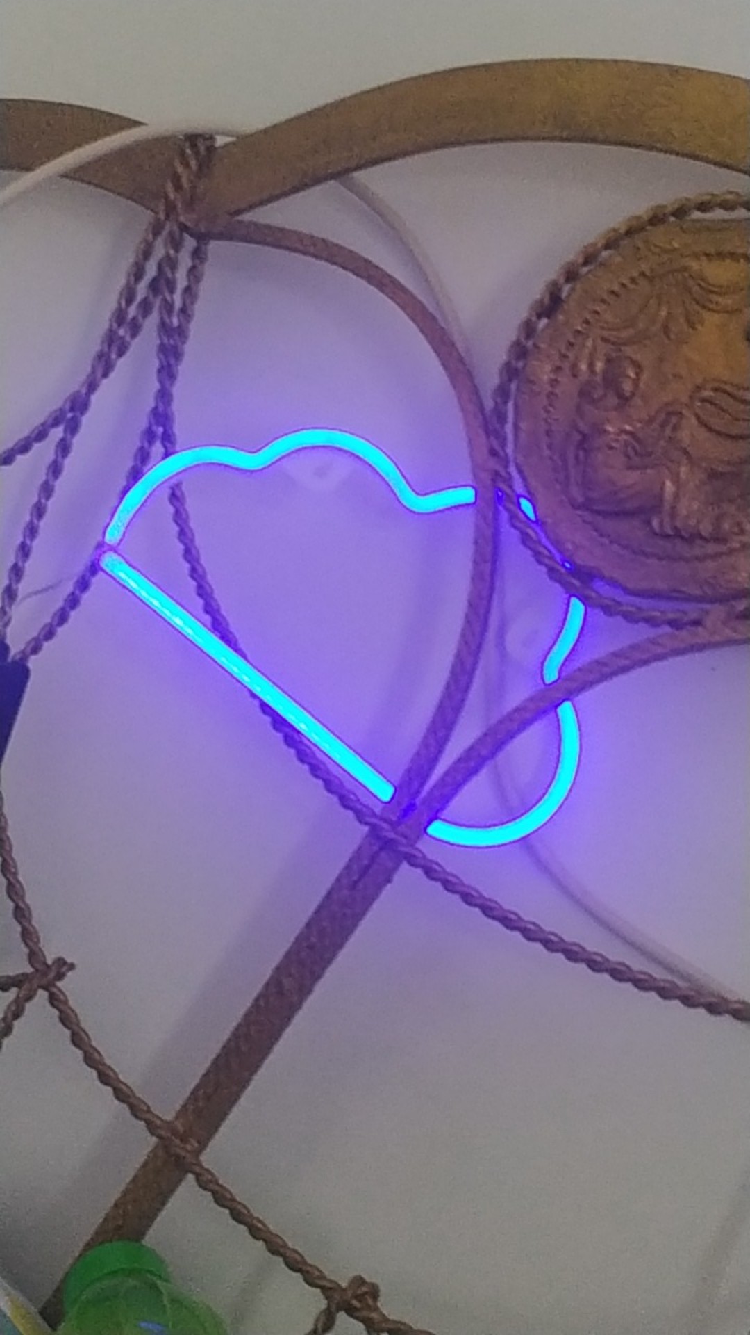 love neon light / neon lamp / neon light / lampu hati