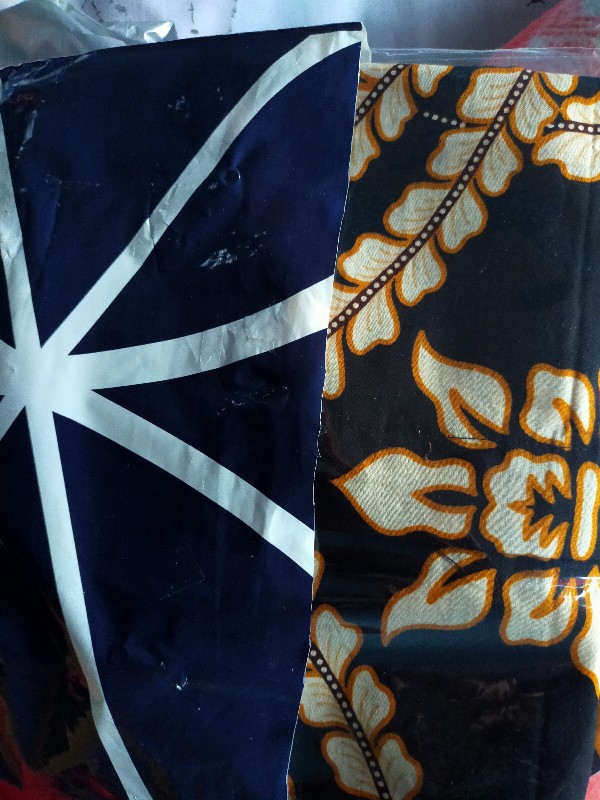 Kemeja Batik Pria Lengan Panjang Rianty Batik Adelan