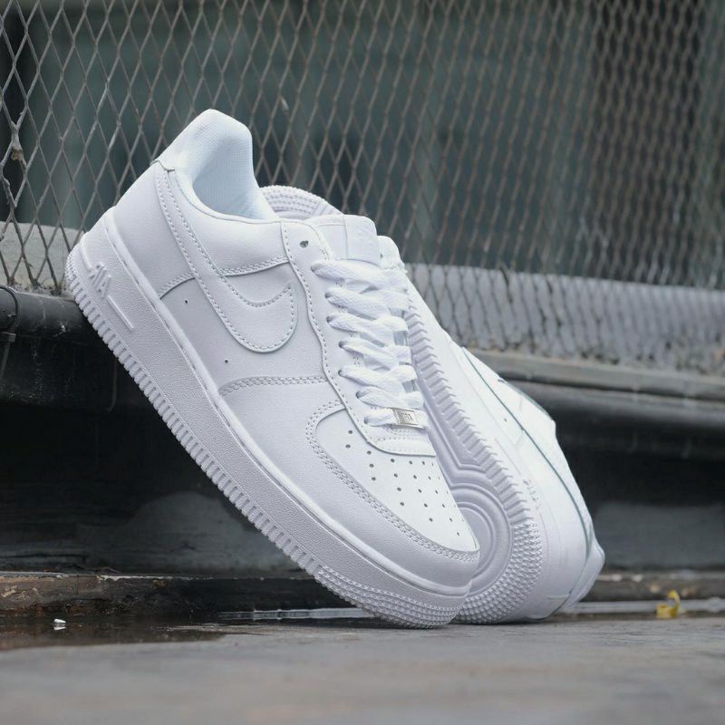 white air force 1 women size 9