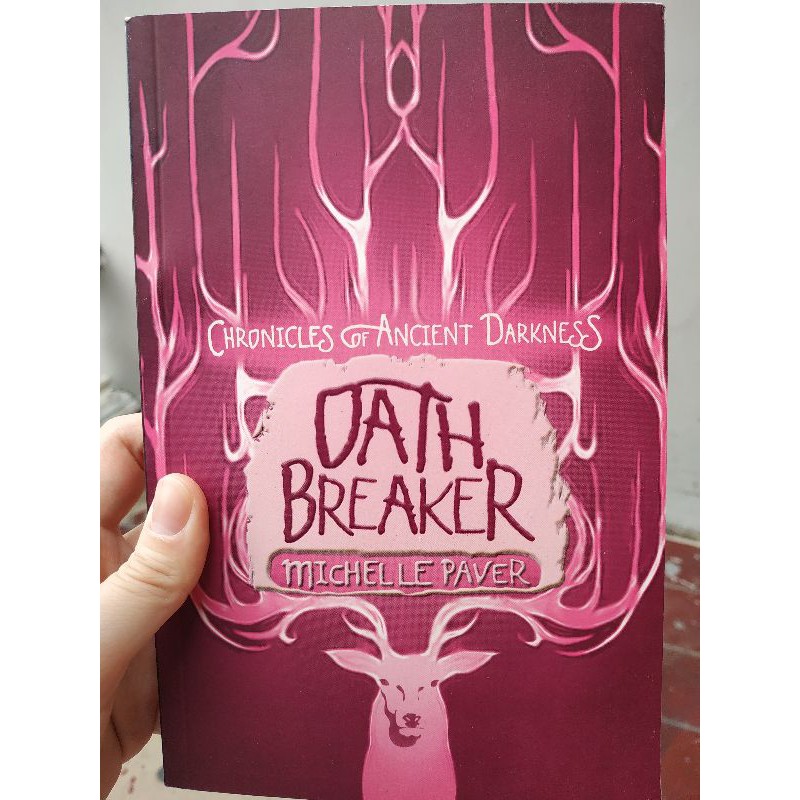 Novel Chronicles of Ancient Darkness - Oath Breaker