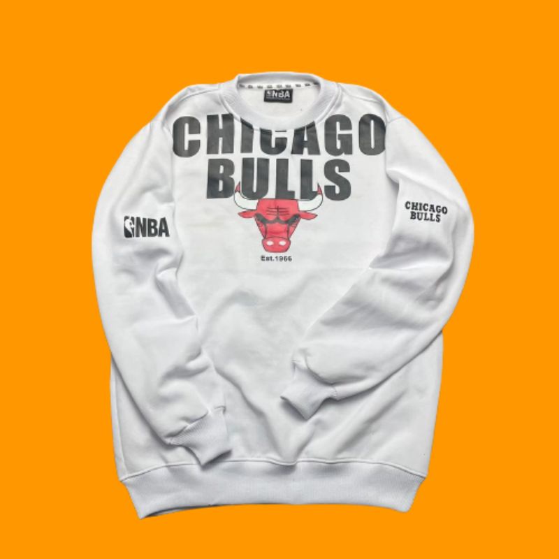 Crewneck Chicago Bulls Sablon Besar Putih Premium
