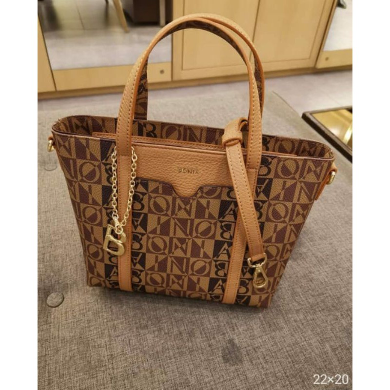 new bag gradiasi Bonia original