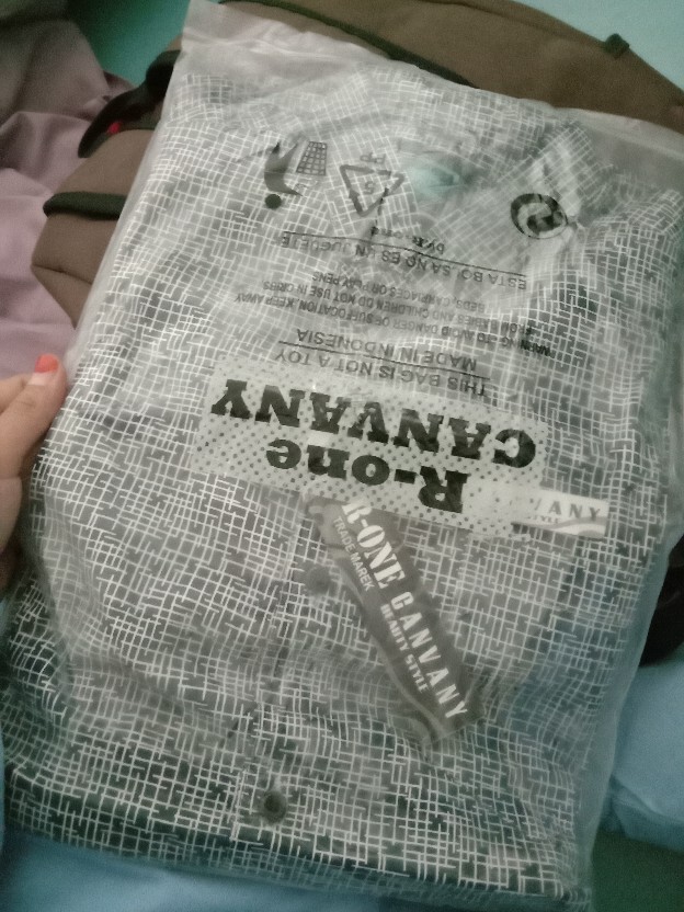 Kemeja Pria Lengan Panjang Motif Pulkadot Warna Hitam Bahan 40s Halus Berkualitas Best Seller Rone