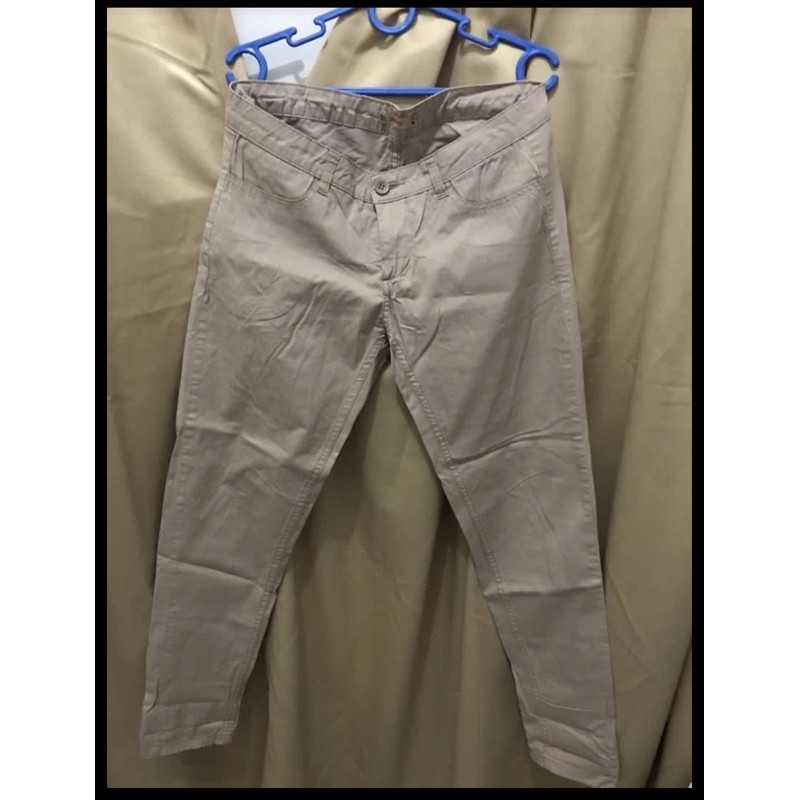 celana wanita cream flies