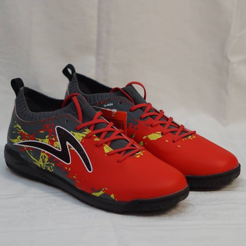 FUTSAL SPECS CYANIDE TNT