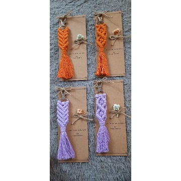 Bag charm / Carabiner / Gantungan Tas/ Macrame keychain / gantungan kunci