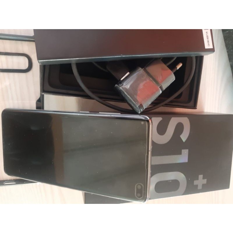 SAMSUNG GALAXY S10+ ( S10 PLUS ) 8 GB /128 GB - PRISM BLACK SECOND - ONLY BOX + CHARGER.