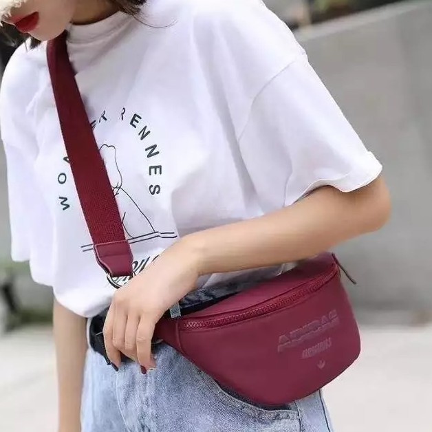 SALE !!! tas wanita waistbag wanita tas pinggang waistbag tas wanita branded waist bag tas premium tas import tas waistbag waistbag waterproof tas hp  tas wanita terbaru tas wanita kekinian tas kulit wanita