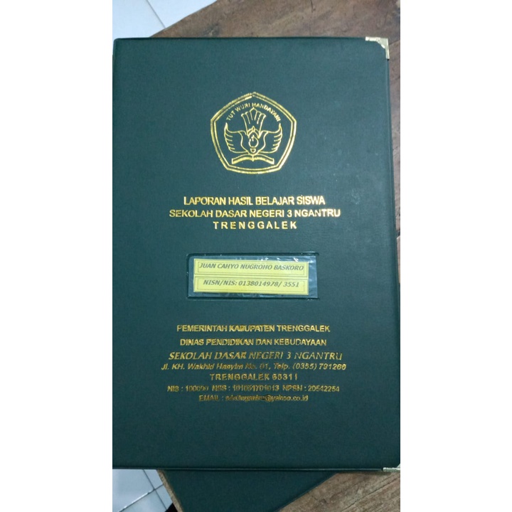 

sampul raport / ijazah hotprint isi 8 lembar