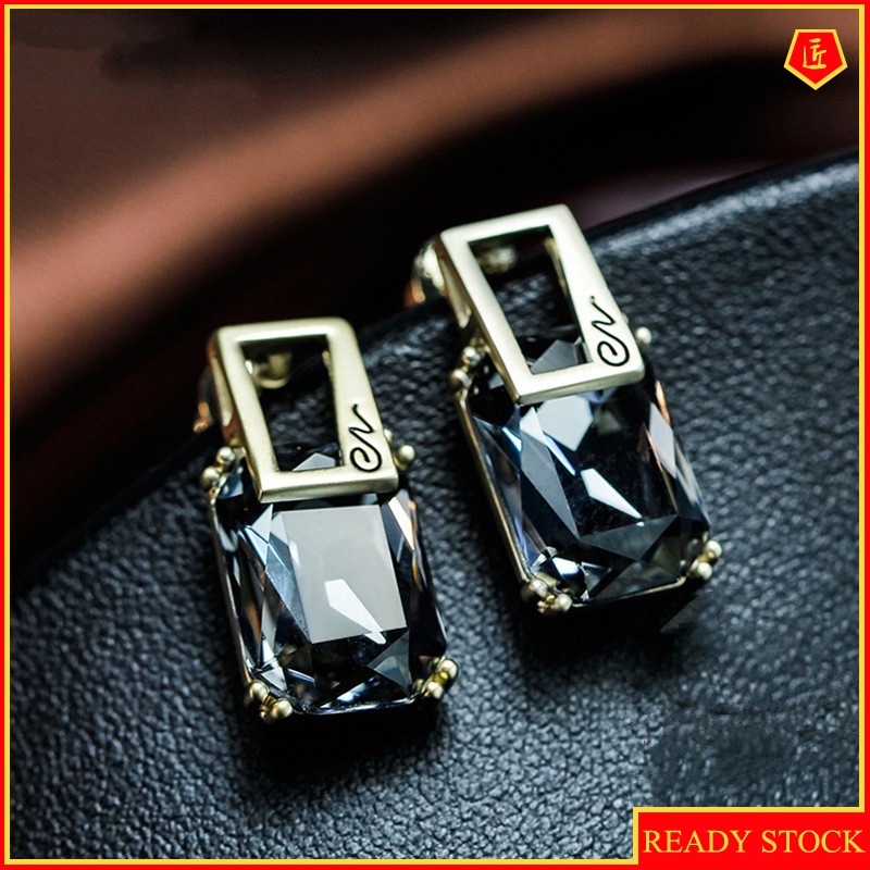 [Ready Stock]Simple Crystal Stud Earrings for Women Temperament