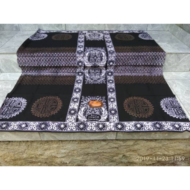 Sarung batik mahda