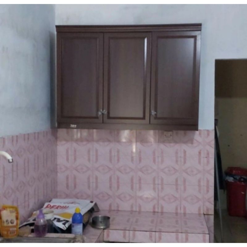 RAK PIRING LEMARI GANTUNG DAPUR 3 PINTU 119