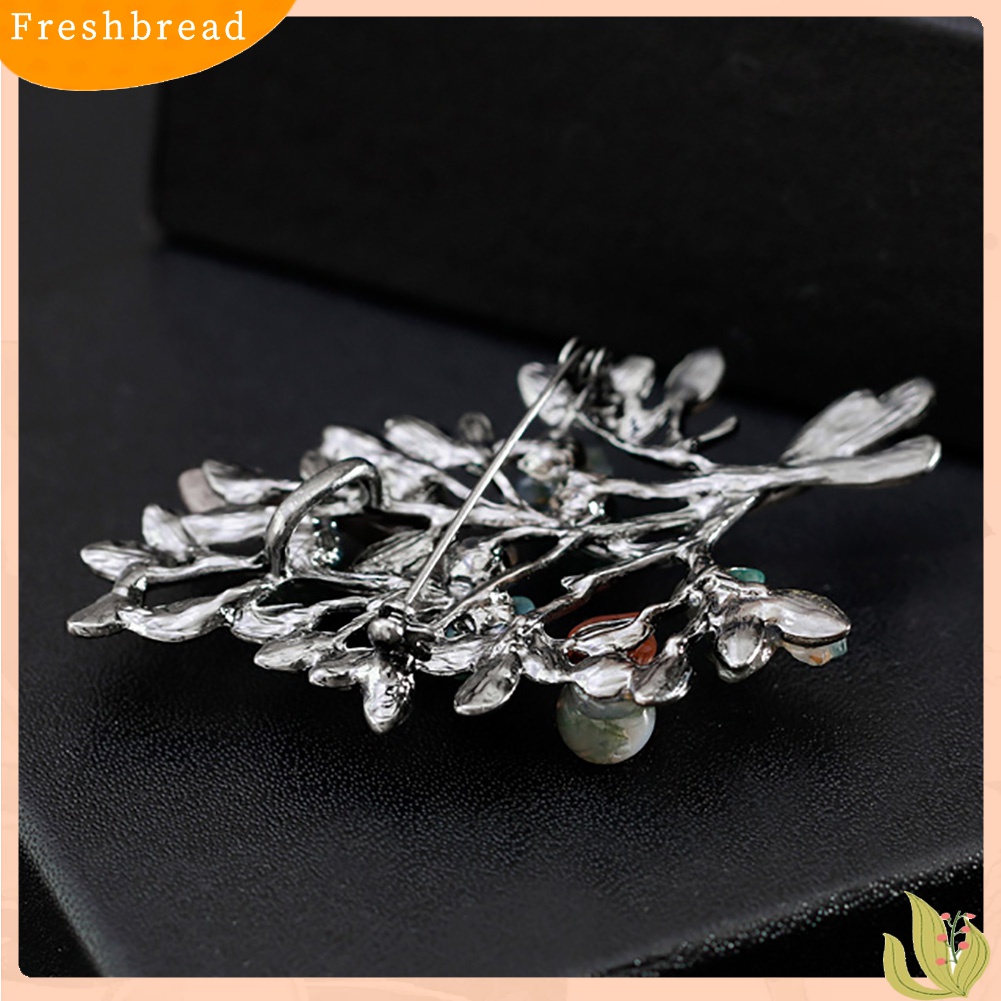 [ TERLARIS]Colorful Leaves Rhinestone Brooch Pin Shirt Decor Women Jewelry Party Gift