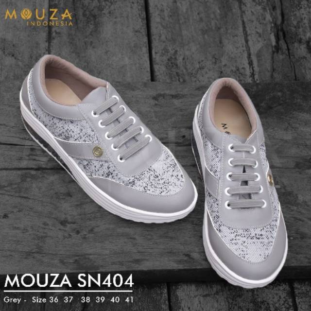 Sepatu Mouza