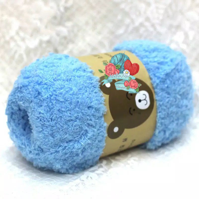 Benang Rajut Import Korea Bon Bon / Benang Rajut Super Soft Light Blue