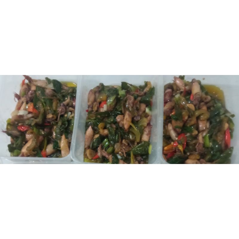 

Oseng cumi cabe hijau