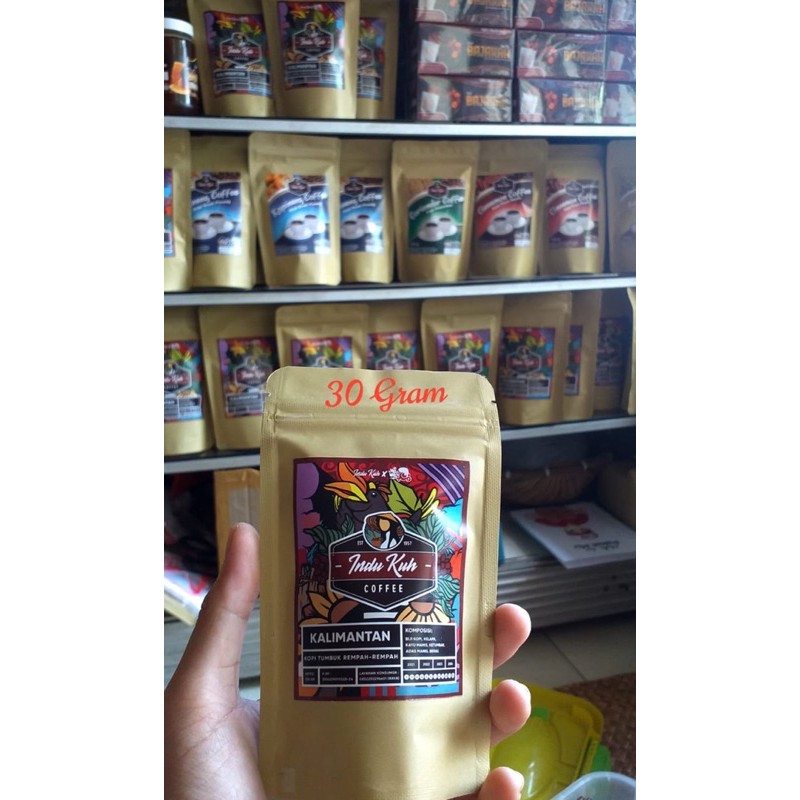 

Kopi Tumbuk Indu Kuh Coffee 1957 Khas Kalimantan Tengah | Ukuran 30gr