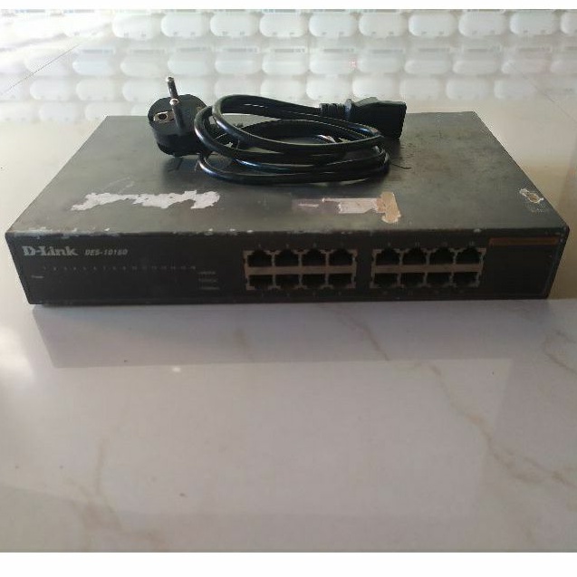 Switch DLINK DES 1016D 10/100 Fast Ethernet 16 Port Normal