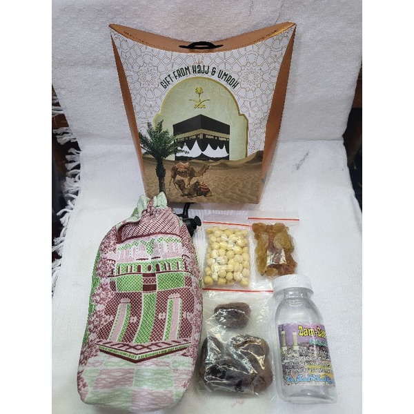 

Paket hemat Oleh Oleh Haji dan Umroh + Sajadah Travel Premium